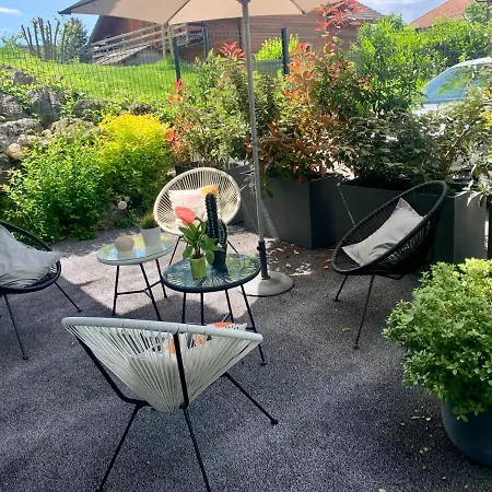 Appartement Joli T2 3* 40 M2 Avec Parking Et Terrasse *