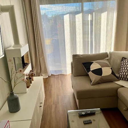 Joli T2 3* 40 M2 Avec Parking Et Terrasse *