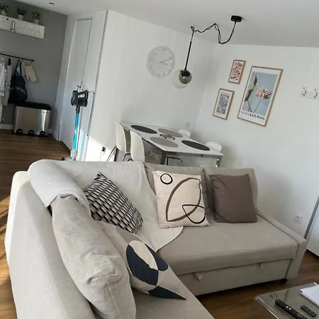 Joli T2 3* 40 M2 Avec Parking Et Terrasse Apartament *