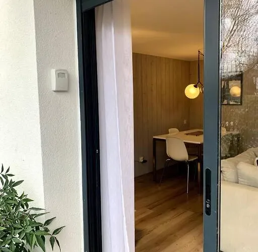 Joli T2 3* 40 M2 Avec Parking Et Terrasse * エクスレバン